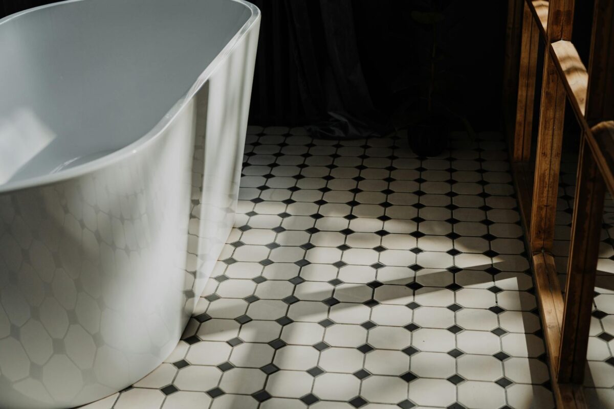 Banyo Kokusu Nasıl Giderilir